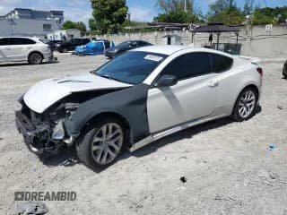 ✅ 2013 Hyundai Genesis Coupe 2.0T • VIN: KMHHT6KD0DU093075 • Lot: 69080735. Wystawiony na Copart z przebiegiem 80 011 mil. Bezpłatny archiwum sprzedaży aukcyjnych z USA i szczegółowy raport historii pojazdu na DreamBid. Zdjęcie 1.