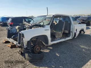 ✅ 2001 Chevrolet Silverado 1500 LS • VIN: 2GCEC19W611292849 • Лот: 86444045. Опубликован ранее на Copart с пробегом Не указан. Бесплатный доступ к архиву аукционных продаж из США и подробный отчёт об истории автомобиля на DreamBid. Изображение 1.