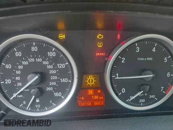 ✅ 2004 BMW 6 Series 645Ci • VIN: WBAEK734448260500 • Lot: 94748855. Wystawiony na Copart z przebiegiem 150 198 mil. Bezpłatny archiwum sprzedaży aukcyjnych z USA i szczegółowy raport historii pojazdu na DreamBid. Zdjęcie 8.