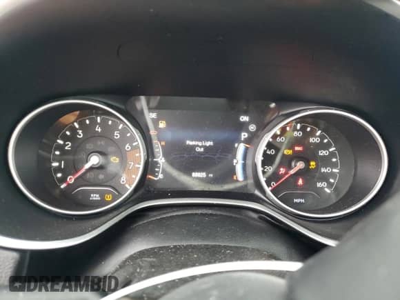 2018 Jeep Compass Limited z VIN 3C4NJDCB6JT435309, wystawiony jako Copart lot #81708385 z przebiegiem 88 825 mil mil oraz Czysty tytuł • Clean title. Historia ofert i sprzedaży dostępna na DreamBid. Obrazek 9.