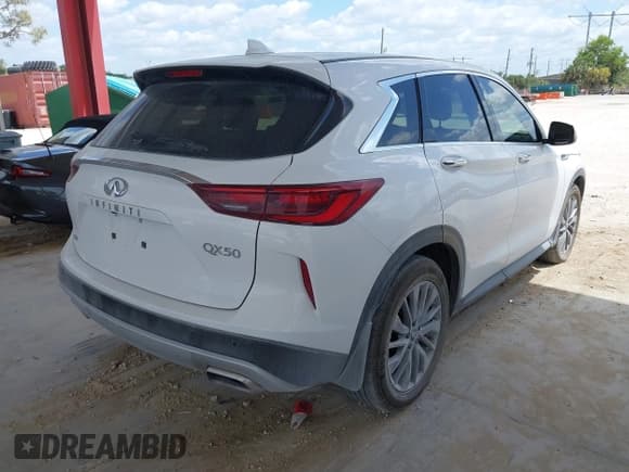✅ 2025 Infiniti QX50 Pure • VIN: 3PCAJ5ABXSF101596 • Лот: 42173904. Опубликован ранее на IAAI с пробегом 4 667 миль. Бесплатный доступ к архиву аукционных продаж из США и подробный отчёт об истории автомобиля на DreamBid. Изображение 4.