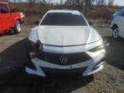 ✅ 2025 Acura TLX w/A-Spec Package • VIN: 19UUB6F5XSA000006 • Lot: 58934895. Wystawiony na Copart z przebiegiem 671 mil. Bezpłatny archiwum sprzedaży aukcyjnych z USA i szczegółowy raport historii pojazdu na DreamBid. Zdjęcie 5.