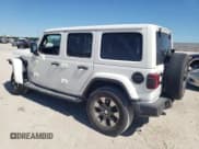 ✅ 2018 Jeep Wrangler Unlimited Sahara • VIN: 1C4HJXEN7JW244014 • Lot: 86767865. Wystawiony na Copart z przebiegiem 43 344 mil. Bezpłatny archiwum sprzedaży aukcyjnych z USA i szczegółowy raport historii pojazdu na DreamBid. Zdjęcie 2.