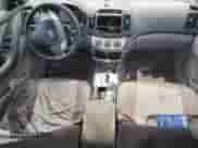 2007 Hyundai Elantra GLS z VIN KMHDU46D87U114589, wystawiony jako Copart lot #75061884 z przebiegiem 203 747 mil mil oraz Szkoda całkowita • Salvage title. Historia ofert i sprzedaży dostępna na DreamBid. Obrazek 8.