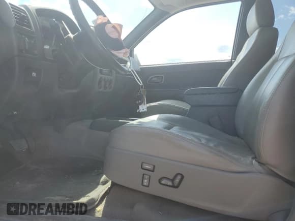 ✅ 2004 Chevrolet Colorado 1SC LS Z85 • VIN: 1GCCS136448166820 • Lot: 57974115. Listed on Copart with 183,783 mi. Free auction sales archive from the USA and detailed vehicle history report at DreamBid. Image 7.