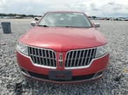 ✅ 2012 Lincoln MKZ • VIN: 3LNHL2JC2CR818733 • Lot: 80546985. Wystawiony na Copart z przebiegiem 101 880 mil. Bezpłatny archiwum sprzedaży aukcyjnych z USA i szczegółowy raport historii pojazdu na DreamBid. Zdjęcie 5.