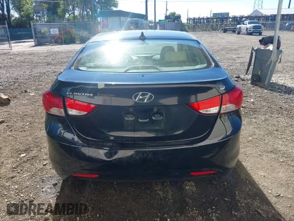 ✅ 2013 Hyundai Elantra GLS • VIN: KMHDH4AE9DU644005 • Lot: 43393734. Listed on IAAI with 113,127 mi. Free auction sales archive from the USA and detailed vehicle history report at DreamBid. Image 16.