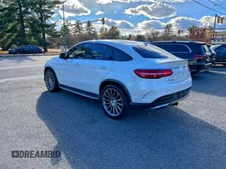 ✅ 2019 Mercedes-Benz GLE 43 AMG • VIN: 4JGED6EB9KA138880 • Lot: 95438645. Wystawiony na Copart z przebiegiem 85 153 mil. Bezpłatny archiwum sprzedaży aukcyjnych z USA i szczegółowy raport historii pojazdu na DreamBid. Zdjęcie 3.