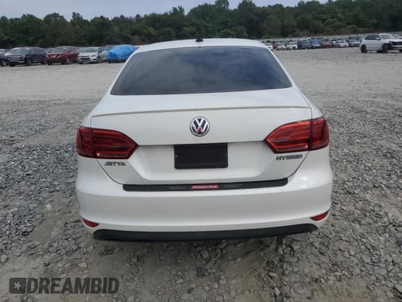 ✅ 2013 Volkswagen Jetta Hybrid • VIN: 3VW637AJXDM281564 • Lot: 70895905. Listed on Copart with 91,008 mi. Free auction sales archive from the USA and detailed vehicle history report at DreamBid. Image 6.