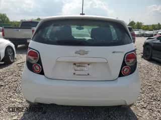 2016 Chevrolet Sonic LS с VIN 1G1JA6SH0G4164321, выставлен на аукционе Copart как лот 66323844 с пробегом 113 098 миль миль и Списание • Salvage title. История ставок и продаж доступна на DreamBid. Изображение 6.