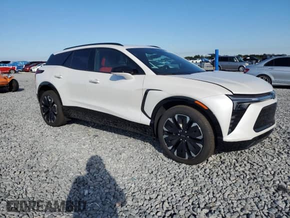 2024 Chevrolet Blazer EV eAWD RS z VIN 3GNKDCRJ3RS256916, wystawiony jako Copart lot #91101145 z przebiegiem 110 mil mil oraz Szkoda całkowita • Salvage title. Historia ofert i sprzedaży dostępna na DreamBid. Obrazek 4.