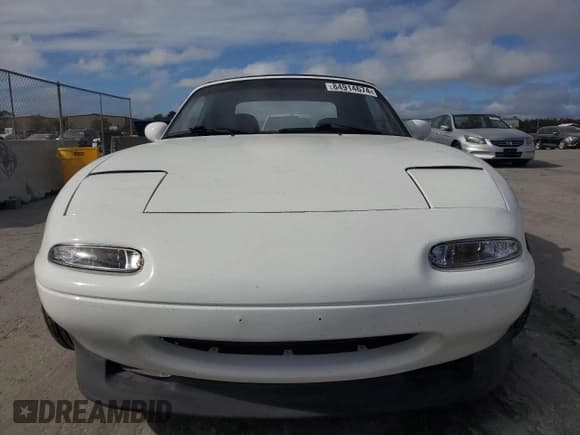 ✅ 1992 Mazda MX-5 Miata Special Edition • VIN: JM1NA3510N0302546 • Lot: 84914674. Wystawiony na Copart z przebiegiem 116 169 mil. Bezpłatny archiwum sprzedaży aukcyjnych z USA i szczegółowy raport historii pojazdu na DreamBid. Zdjęcie 5.