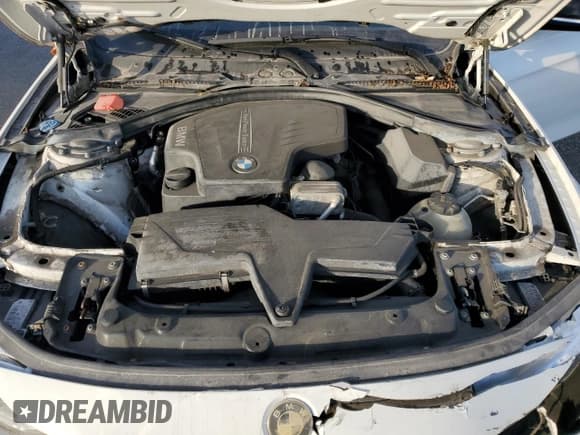 ✅ 2017 BMW 3 Series 320i xDrive • VIN: WBA8E5G37HNU43646 • Lot: 86489605. Wystawiony na Copart z przebiegiem 108 761 mil. Bezpłatny archiwum sprzedaży aukcyjnych z USA i szczegółowy raport historii pojazdu na DreamBid. Zdjęcie 11.