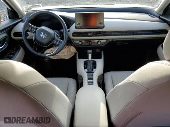 ✅ 2024 Honda HR-V LX • VIN: 3CZRZ2H35RM748884 • Lot: 91567955. Listed on Copart with 8,794 mi. Free auction sales archive from the USA and detailed vehicle history report at DreamBid. Image 8.