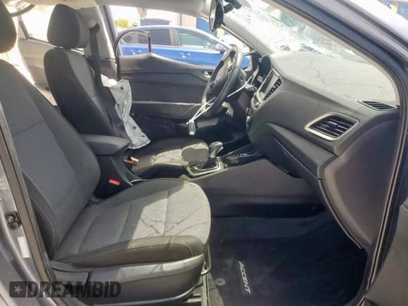 2020 Hyundai Accent Limited z VIN 3KPC34A69LE109650, wystawiony jako Copart lot #61508395 z przebiegiem Nie podano mil oraz Szkoda całkowita • Salvage title. Historia ofert i sprzedaży dostępna na DreamBid. Obrazek 7.