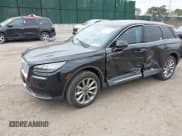 ✅ 2022 Lincoln Corsair Standard • VIN: 5LMCJ1D90NUL35454 • Лот: 42059233. Опубликован ранее на IAAI с пробегом 12 732 миль. Бесплатный доступ к архиву аукционных продаж из США и подробный отчёт об истории автомобиля на DreamBid. Изображение 2.