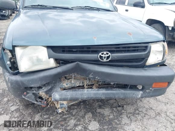 ✅ 1998 Toyota Tacoma • VIN: 4TANL42N0WZ139607 • Lot: 42389904. Listed on IAAI with 187,115 mi. Free auction sales archive from the USA and detailed vehicle history report at DreamBid. Image 6.