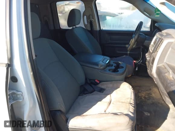 ✅ 2014 Ram 1500 Express • VIN: 1C6RR6FT2ES203766 • Лот: 43806073. Опубликован ранее на IAAI с пробегом 161 885 миль. Бесплатный доступ к архиву аукционных продаж из США и подробный отчёт об истории автомобиля на DreamBid. Изображение 17.