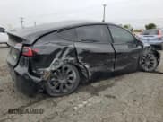 ✅ 2021 Tesla Model Y Long Range • VIN: 5YJYGDEE1MF100089 • Лот: 53574785. Опубликован ранее на Copart с пробегом 97 782 миль. Бесплатный доступ к архиву аукционных продаж из США и подробный отчёт об истории автомобиля на DreamBid. Изображение 3.