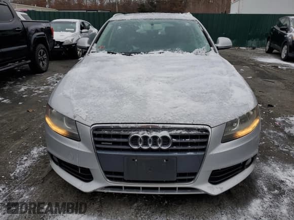 ✅ 2009 Audi A4 Premium • VIN: WAUVF78K19A189104 • Лот: 85190634. Опубликован ранее на Copart с пробегом 208 678 миль. Бесплатный доступ к архиву аукционных продаж из США и подробный отчёт об истории автомобиля на DreamBid. Изображение 5.