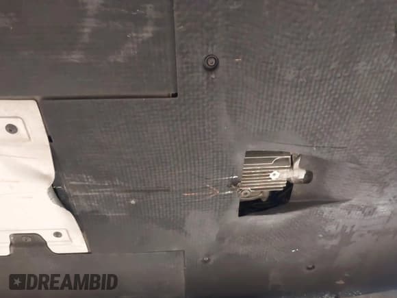 ✅ 2012 Lamborghini Aventador • VIN: ZHWUC1ZD2CLA01085 • Lot: 41274304. Listed on IAAI with 11,058 mi. Free auction sales archive from the USA and detailed vehicle history report at DreamBid. Image 20.