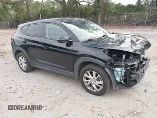 2020 Hyundai Tucson SE z VIN KM8J2CA41LU130377, wystawiony jako IAAI lot #43399897 z przebiegiem 133 000 mil mil oraz . Historia ofert i sprzedaży dostępna na DreamBid. Obrazek 1.