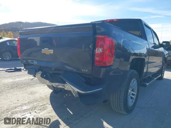 ✅ 2014 Chevrolet Silverado 1500 LTZ • VIN: 3GCUKSEC6EG472748 • Лот: 43601796. Опубликован ранее на IAAI с пробегом 228 711 миль. Бесплатный доступ к архиву аукционных продаж из США и подробный отчёт об истории автомобиля на DreamBid. Изображение 21.