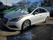 ✅ 2017 Hyundai Sonata Limited • VIN: KMHE34L12HA050795 • Lot: 38795093. Listed on Copart with Not provided. Free auction sales archive from the USA and detailed vehicle history report at DreamBid. Image 1.