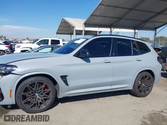 ✅ 2022 BMW X3 M • VIN: 5YM13EC07N9L49512 • Lot: 41979291. Listed on IAAI with 27,505 mi. Free auction sales archive from the USA and detailed vehicle history report at DreamBid. Image 15.