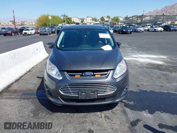 ✅ 2016 Ford C-Max SEL • VIN: 1FADP5CU5GL112686 • Lot: 42009055. Wystawiony na IAAI z przebiegiem 146 300 mil. Bezpłatny archiwum sprzedaży aukcyjnych z USA i szczegółowy raport historii pojazdu na DreamBid. Zdjęcie 12.