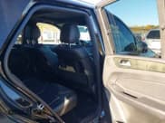 ✅ 2017 Mercedes-Benz GLE 350 • VIN: 4JGDA5HB2HA965946 • Lot: 43610428. Wystawiony na IAAI z przebiegiem 95 991 mil. Bezpłatny archiwum sprzedaży aukcyjnych z USA i szczegółowy raport historii pojazdu na DreamBid. Zdjęcie 8.