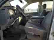 2005 Dodge 3500 SLT z VIN 3D7MS48C85G803889, wystawiony jako Copart lot #84667574 z przebiegiem 281 693 mil mil oraz Szkoda całkowita • Salvage title. Historia ofert i sprzedaży dostępna na DreamBid. Obrazek 7.