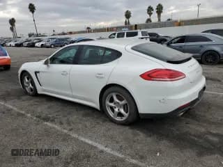 ✅ 2015 Porsche Panamera 4 • VIN: WP0AA2A70FL000757 • Lot: 92806595. Wystawiony na Copart z przebiegiem 131 929 mil. Bezpłatny archiwum sprzedaży aukcyjnych z USA i szczegółowy raport historii pojazdu na DreamBid. Zdjęcie 2.