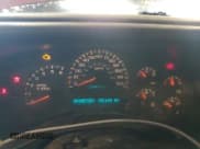 ✅ 2003 Chevrolet Silverado 1500 LS • VIN: 2GCEC19X331330887 • Lot: 62511325. Wystawiony na Copart z przebiegiem 151 149 mil. Bezpłatny archiwum sprzedaży aukcyjnych z USA i szczegółowy raport historii pojazdu na DreamBid. Zdjęcie 9.