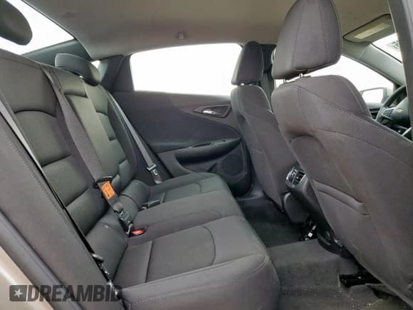 ✅ 2024 Chevrolet Malibu LT • VIN: 1G1ZD5ST8RF229707 • Lot: 84237825. Wystawiony na Copart z przebiegiem 15 346 mil. Bezpłatny archiwum sprzedaży aukcyjnych z USA i szczegółowy raport historii pojazdu na DreamBid. Zdjęcie 10.