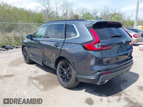 ✅ 2024 Honda CR-V Sport-L • VIN: 7FARS5H87RE021116 • Лот: 41864437. Опубликован ранее на IAAI с пробегом 11 129 миль. Бесплатный доступ к архиву аукционных продаж из США и подробный отчёт об истории автомобиля на DreamBid. Изображение 3.