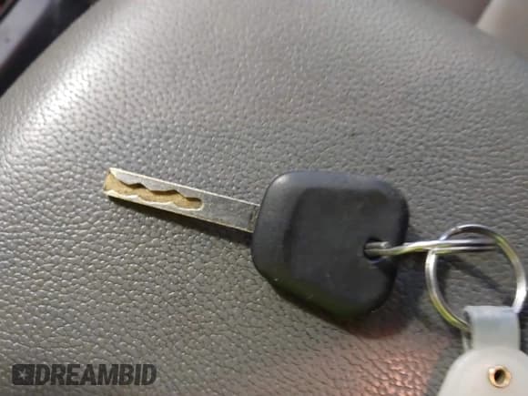 ✅ 2018 Chevrolet Colorado 4WD Work Truck • VIN: 1GCHTBEA5J1108715 • Lot: 41407975. Listed on IAAI with 96,483 mi. Free auction sales archive from the USA and detailed vehicle history report at DreamBid. Image 11.