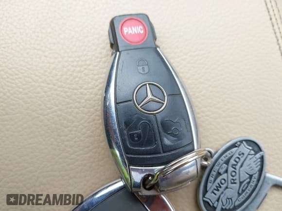 ✅ 2009 Mercedes-Benz R 3.5L • VIN: 4JGCB65E19A089692 • Lot: 41829067. Wystawiony na IAAI z przebiegiem 172 470 mil. Bezpłatny archiwum sprzedaży aukcyjnych z USA i szczegółowy raport historii pojazdu na DreamBid. Zdjęcie 11.