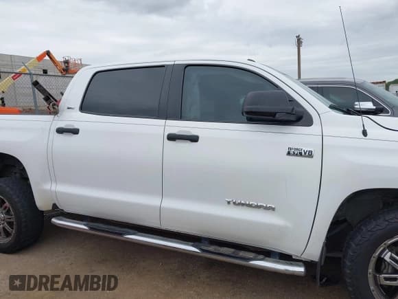 ✅ 2014 Toyota Tundra SR5 • VIN: 5TFEY5F14EX168587 • Лот: 42658906. Опубликован ранее на IAAI с пробегом Не указан. Бесплатный доступ к архиву аукционных продаж из США и подробный отчёт об истории автомобиля на DreamBid. Изображение 13.