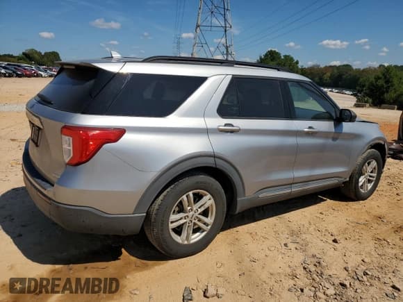 ✅ 2020 Ford Explorer XLT • VIN: 1FMSK7DH2LGA33522 • Lot: 81080925. Listed on Copart with 106,970 mi. Free auction sales archive from the USA and detailed vehicle history report at DreamBid. Image 3.