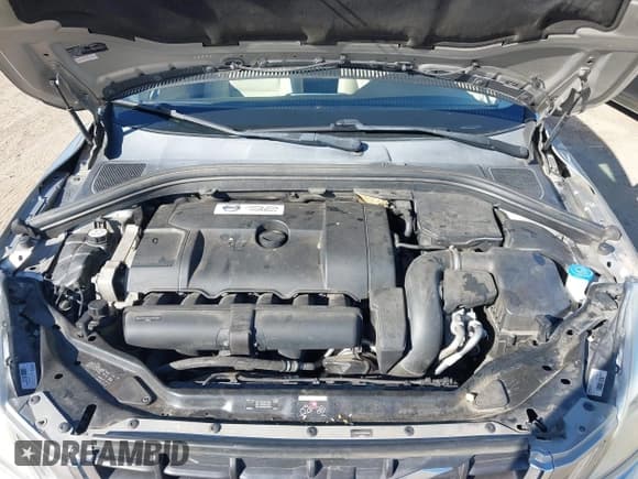 ✅ 2012 Volvo XC60 PZEV • VIN: YV4940DL6C2283400 • Lot: 43508684. Wystawiony na IAAI z przebiegiem 81 025 mil. Bezpłatny archiwum sprzedaży aukcyjnych z USA i szczegółowy raport historii pojazdu na DreamBid. Zdjęcie 10.