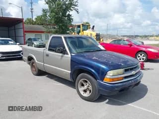 ✅ 2001 Chevrolet S-10 • VIN: 1GCCS14501K133866 • Лот: 42348849. Опубликован ранее на IAAI с пробегом 242 989 миль. Бесплатный доступ к архиву аукционных продаж из США и подробный отчёт об истории автомобиля на DreamBid. Изображение 1.