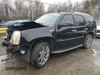 ✅ 2010 GMC Yukon • VIN: 1GKUCGEJ4AR257747 • Lot: 83986944. Listed on Copart with 116,198 mi. Free auction sales archive from the USA and detailed vehicle history report at DreamBid. Image 1.