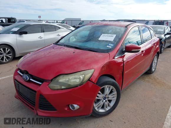 ✅ 2012 Ford Focus SEL • VIN: 1FAHP3M27CL209630 • Lot: 43252086. Listed on IAAI with 283,998 mi. Free auction sales archive from the USA and detailed vehicle history report at DreamBid. Image 17.