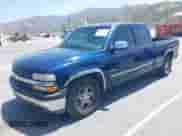 ✅ 2001 Chevrolet Silverado 1500 LT • VIN: 1GCEC19T61Z324941 • Lot: 42094622. Wystawiony na IAAI z przebiegiem 192 814 mil mil. Skorzystaj z bezpłatnego archiwum sprzedaży aukcyjnych z USA i zobacz szczegółowy raport historii pojazdu na DreamBid. Zdjęcie 2.