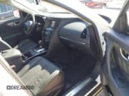 ✅ 2015 Infiniti QX70 • VIN: JN8CS1MU3FM381682 • Lot: 43160141. Listed on IAAI with 142,404 mi. Free auction sales archive from the USA and detailed vehicle history report at DreamBid. Image 5.