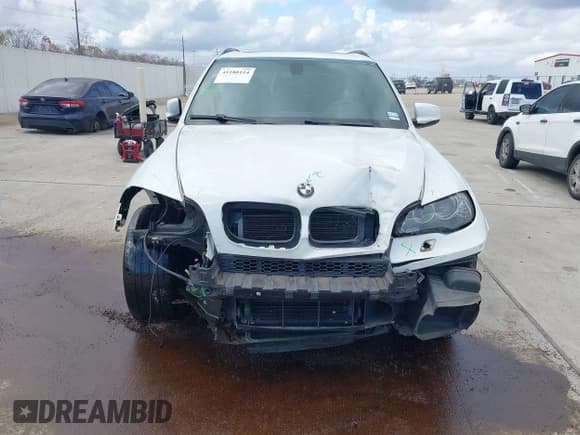 ✅ 2012 BMW X5 M • VIN: 5YMGY0C53CLK27644 • Lot: 41180114. Wystawiony na IAAI z przebiegiem 76 805 mil. Bezpłatny archiwum sprzedaży aukcyjnych z USA i szczegółowy raport historii pojazdu na DreamBid. Zdjęcie 6.