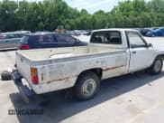 ✅ 1986 Toyota Pickup • VIN: JT4RN55R8G0177256 • Лот: 42560540. Опубликован ранее на IAAI с пробегом 304 700 миль. Бесплатный доступ к архиву аукционных продаж из США и подробный отчёт об истории автомобиля на DreamBid. Изображение 4.