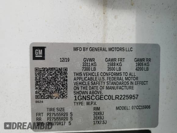 ✅ 2020 Chevrolet Suburban LS • VIN: 1GNSCGEC0LR225957 • Lot: 64193324. Wystawiony na Copart z przebiegiem 82 347 mil. Bezpłatny archiwum sprzedaży aukcyjnych z USA i szczegółowy raport historii pojazdu na DreamBid. Zdjęcie 14.