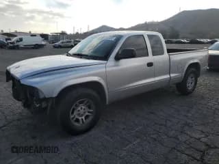 ✅ 2004 Dodge Dakota SLT • VIN: 1D7GL42N94S576921 • Lot: 89334585. Wystawiony na Copart z przebiegiem 175 085 mil. Bezpłatny archiwum sprzedaży aukcyjnych z USA i szczegółowy raport historii pojazdu na DreamBid. Zdjęcie 1.